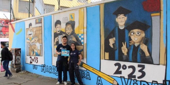 Colégio Marista Glória revitaliza muro com pinturas de alunos