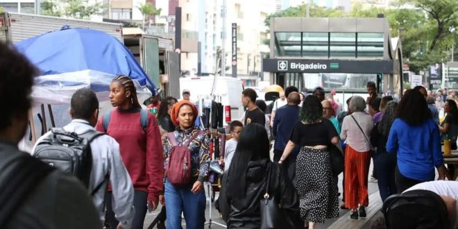 Capital paulista tem madrugada mais fria do ano