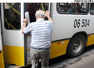 Idosos acima de 60 anos volta a ter gratuidade nos ônibus