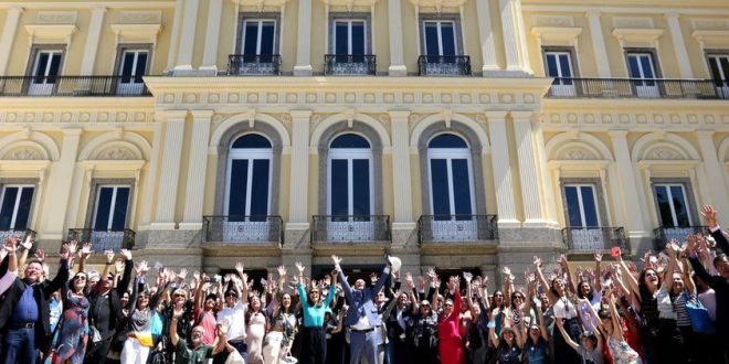 Museu Nacional faz 205 anos ainda em reconstrução