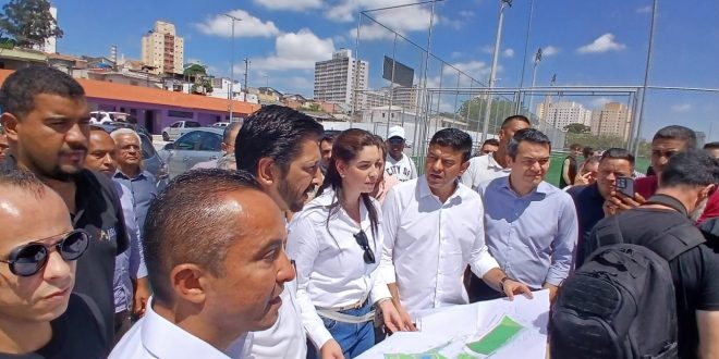 Prefeito visita área de esportes e lazer recém-inaugurada na região do Jabaquara