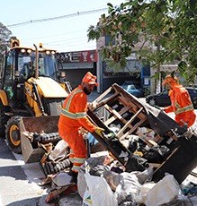 Prefeitura aumenta valor de multas para descarte irregular de lixo em vias pluviais